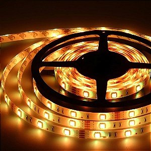 Fita led 5050 rolo 5m 300 leds 3000k IP65 a prova d'água.
