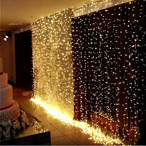 Cascata com 300 LEDs Branco Quente 6mx0,72m funções Cachoeira 127V.