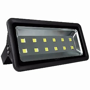 Refletor LED COB 600W Preto 6500K branco frio IP66 bivolt.