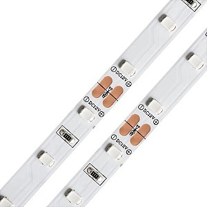 Fita LED Evo 6W/M 12V 2400k 5 metros potência total 30W.