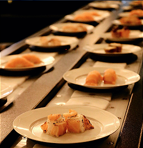 Esteira Transportadora de Sushi em Inox – 6 Metros | Modelo Kaiten Profissional para Restaurantes