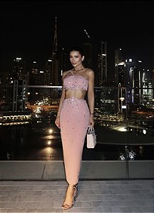 Vestido Midi de Crepe com Bordado de Pedrarias e Recortes Rosa