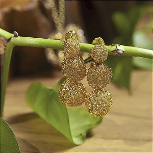 Brinco Esfera Tri Gold