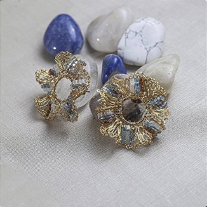 Brinco Flor de Jabô - azul âmbar