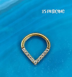 SEGMENTO AÇO GOTA ZIRCÔNIA CRAVEJADA 8MM GOLD PVD