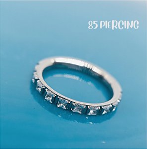 SEGMENTO TITÂNIO ZIRCÔNIAS CRAVEJADAS SQUARE