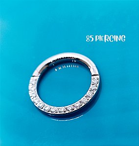 SEGMENTO FRONTAL ZIRCÔNIAS CRAVEJADAS TITÂNIO