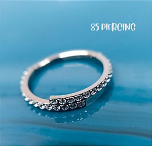 SEGMENTO CRUZADO ZIRCÔNIAS CRAVEJADAS TITÂNIO