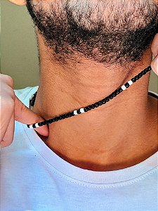 Colar masculino