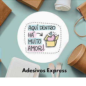 Adesivos aqui dentro há muito amor 1.000 unidades