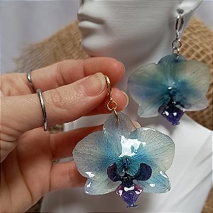 Brinco Marisa - Orquídea Natural Preservada em Resina