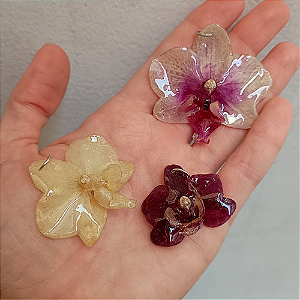 Kit com 3 Pingentes - Flores Naturais Preservadas em Resina