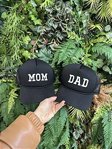 Kit 2 bonés Mom e Dad