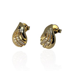 Brinco gota cravejado de zircônias banhado em ouro 18k