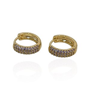 Argola click cravejada com micro zircônias