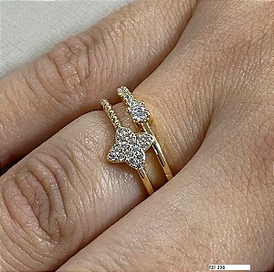 Anel modelo trevo banhado em ouro 18k com zircônias