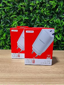 CARREGADOR TURBO 2 TYPE-C 1 USB 65W TOMATE TT-6531