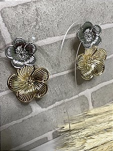 Brinco Flower Duo