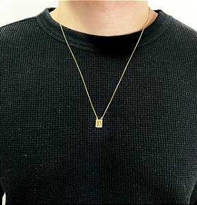 ESCAPULÁRIO NOSSA SENHORA BANHADO A OURO 18K