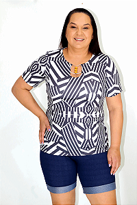 Camisa em Suede Confort com Detalhe no Decote