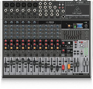 MESA DE SOM BEHRINGER XENYX X1832USB
