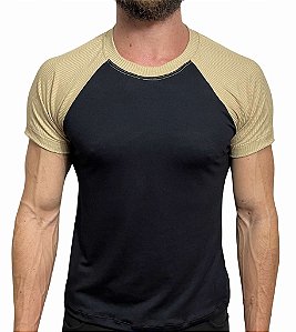 Camiseta Viscolycra manga Raglan em malha canelada