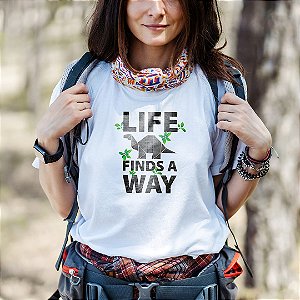 Camiseta Life Finds Way