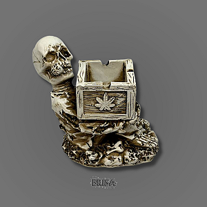 Cinzeiro de Resina Caveira Sentada