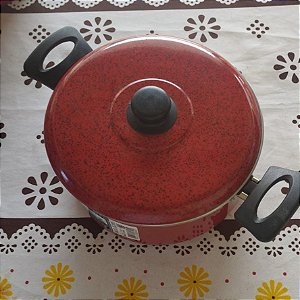 Caçarola com asa 2.650 litros aluminio - vermelha Nicopan.