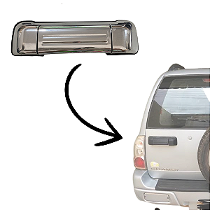 MAÇANETA TAMPA TRASEIRA TRACKER GRAND VITARA CROMADA