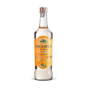 Cachaça Magnifica Tradicional Ipê 700ml