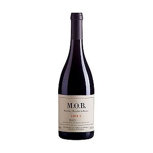 Vinho Tinto Seco MOB Lote 3 DOC 750ml