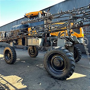 AUTOPROPELIDO VALTRA BS 3020 H - Ano 2013