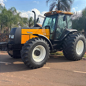 TRATOR VALTRA BH 180 - ANO 2001