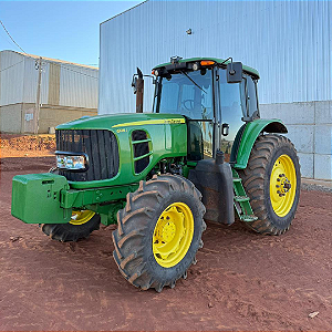 TRATOR JOHN DEERE 6135J (135CV) -  ANO 2020