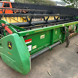 PLATAFORMA JOHN DEERE 625F - 25 PÉS