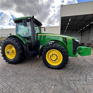 TRATOR JOHN DEERE 8400R - Ano 2022