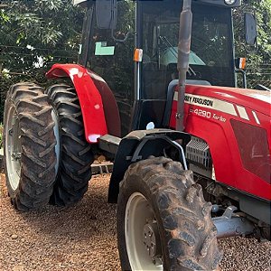 TRATOR MASSEY FERGUSON 4290 - Ano 2018