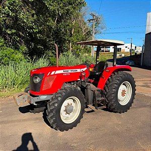 TRATOR MASSEY FERGUSON 4275 - Ano 2012