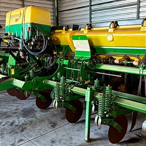 PLANTADEIRA JOHN DEERE 1113 - Ano 2015