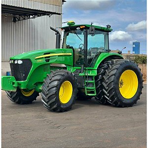 TRATOR JOHN DEERE 7230J - Ano 2023