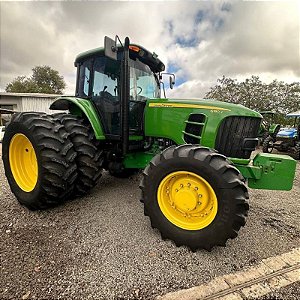 TRATOR JOHN DEERE 6180J - Ano 2016