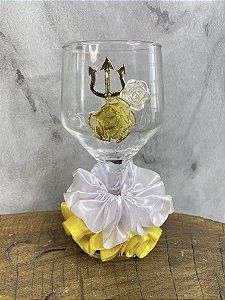TAÇA LUXO BRANCA E DOURADO