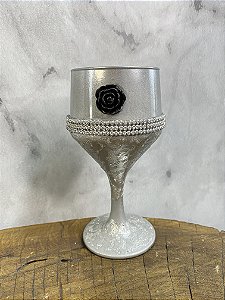 TAÇA CINZA DECORADA