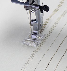 Calcador com rolete para costura de tecidos difíceis para máquina de costura mecânica – 200142001