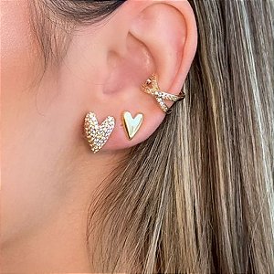 BRINCO DUPLO CORAÇÃO CRAVEJADO EM BANHO DE OURO 18 K