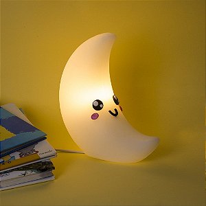 Luminária Lua Kawaii 23,5x27x14,5cm Polietileno Branco.