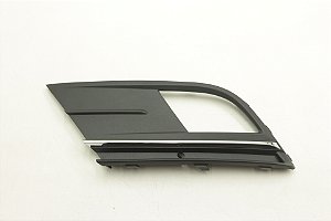 Grade Moldura Farol De Milha L.e Vw Jetta 2015 2016 2017 18
