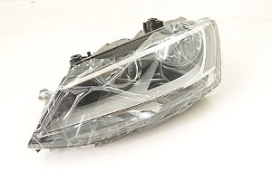 Farol Esquerdo Vw Jetta 2011/2014 Regulagem Eletrica Foco Duplo