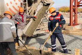 Concreto Usinado Df - WhatsApp: (61) 99266-2168  Se você está em busca de concreto usinado de alta qualidade no Distrito Federal, estamos prontos para atendê-lo em todas as regiões! Oferecemos